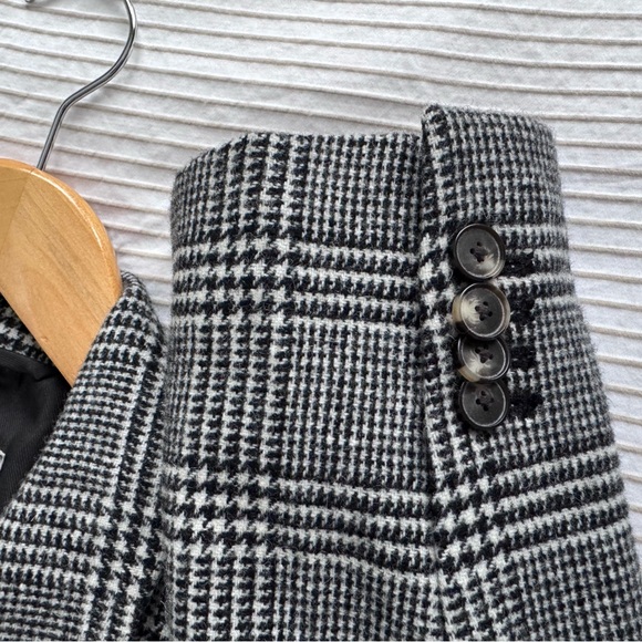 Everlane Oversized Blazer in Wool - Picture 8 of 8